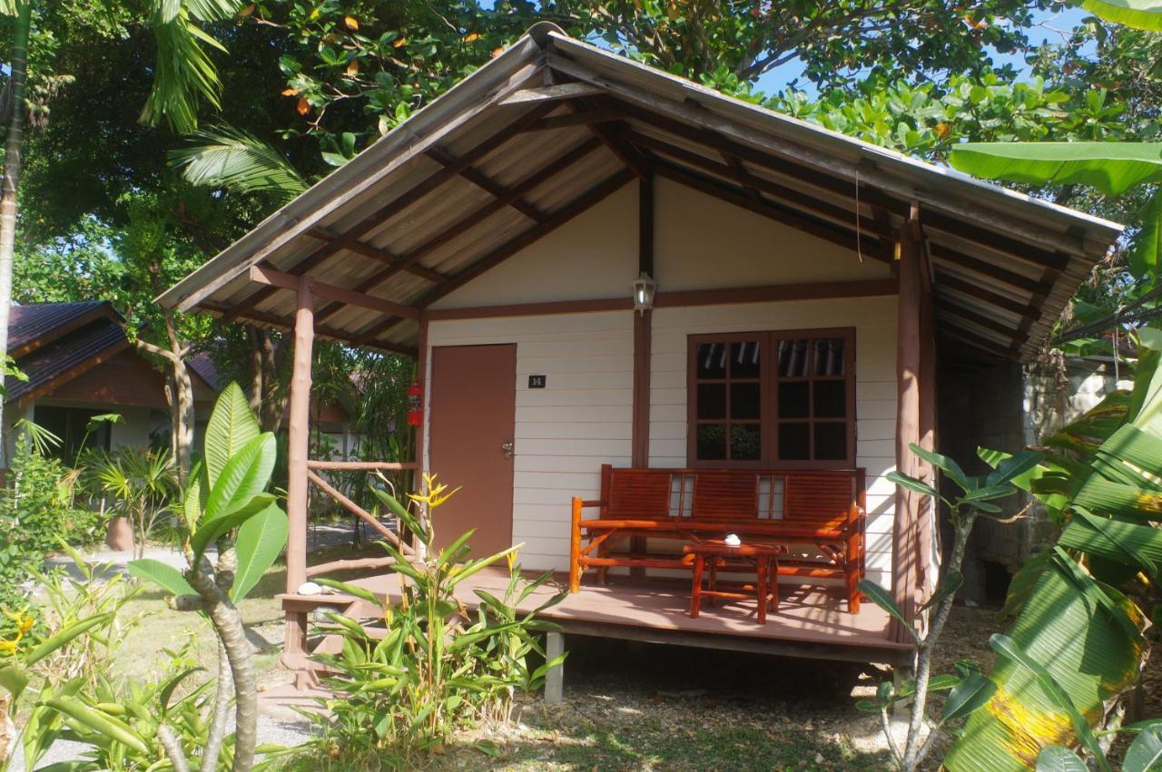 Thai House Beach Resort Koh Lanta Exterior photo